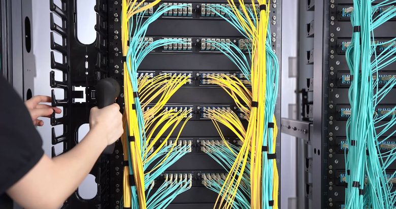 PCB电路板开发原理图设计多层布线与打样焊接调试